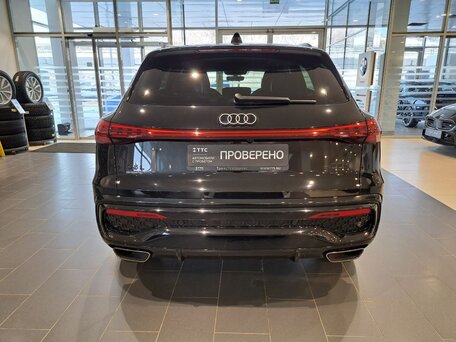 2026 Audi Q5 L III (GU), чёрный, 6100000 рублей, вид 5