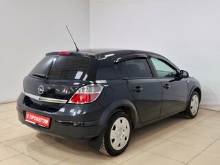 2011 Opel Astra H Рестайлинг, чёрный, 560000 рублей, вид 4