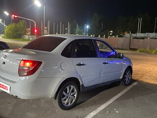2012 Lada (ВАЗ) Granta I, белый, 119000 рублей, вид 4