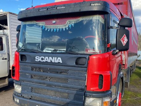 2004 Scania 4-Series, красный, 2000000 рублей, вид 1