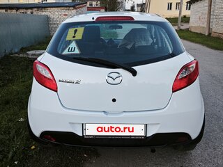 2010 Mazda 2 II (DE), белый, 670000 рублей, вид 3