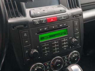 2012 Land Rover Freelander II Рестайлинг 2, чёрный, 1350000 рублей, вид 4