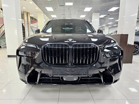 2026 BMW X7 40d I (G07) Рестайлинг, чёрный, 16999000 рублей, вид 2