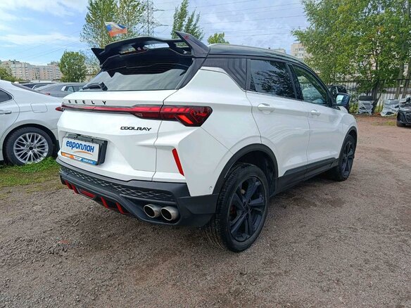 2024 Geely Coolray I Рестайлинг, белый, 1775000 рублей - вид 2
