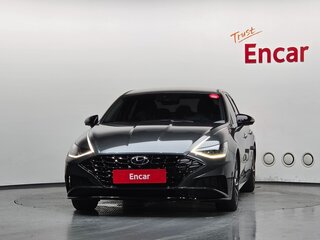 2022 Hyundai Sonata VIII (DN8), чёрный, 2250000 рублей, вид 3