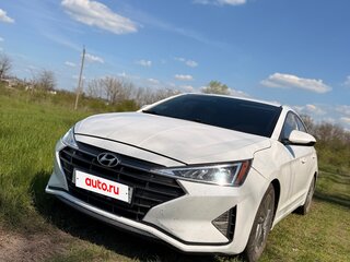 2018 Hyundai Elantra VI (AD) Рестайлинг, белый, 1450000 рублей, вид 3