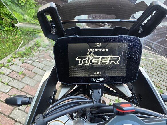 2023 Triumph Tiger 900, серый, 1500000 рублей - вид 3