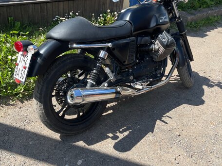 2016 Moto Guzzi V 7, чёрный, 570000 рублей, вид 5