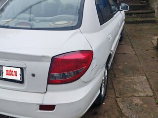 2005 Kia Rio I Рестайлинг, белый, 130000 рублей, вид 3