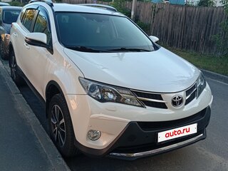 2015 Toyota RAV4 IV (XA40), белый, 2100000 рублей, вид 4