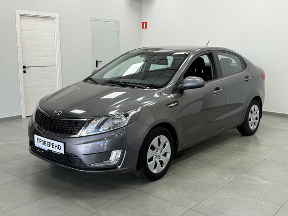2013 Kia Rio 5-speed III, серый, 1020000 рублей