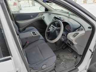 1999 Nissan Tino, белый, 320000 рублей, вид 5