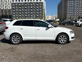 2010 Audi A3 II (8P) Рестайлинг 2, белый, 535000 рублей, вид 4