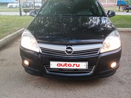 2010 Opel Astra H Рестайлинг, чёрный, 430000 рублей, вид 3