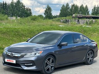 2017 Honda Accord IX Рестайлинг, серый, 1510000 рублей, вид 1
