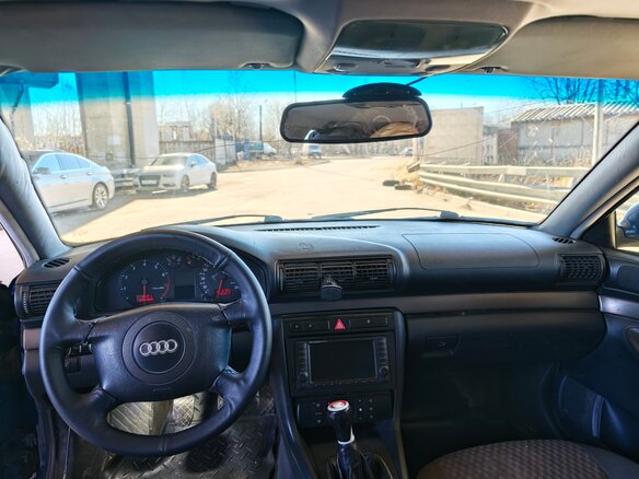1999 Audi A4 I (B5) Рестайлинг, синий, 170000 рублей - вид 9