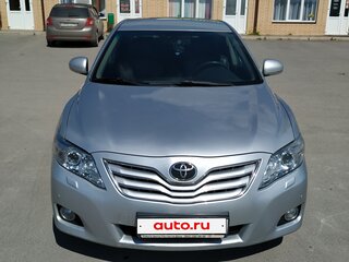 2011 Toyota Camry VI (XV40) Рестайлинг, серебристый, 1350000 рублей, вид 2