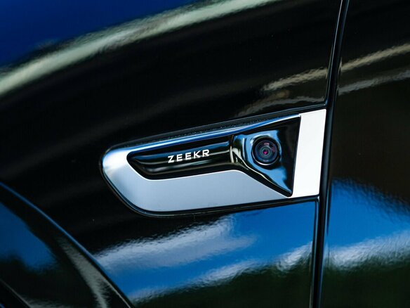 2026 Zeekr 8X 70 kWh, чёрный, 11600000 рублей - вид 26