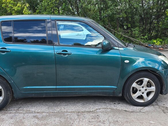 2007 Suzuki Swift III, зелёный, 440000 рублей - вид 9