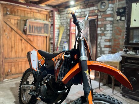 2009 KTM 250 SX F, оранжевый, 300000 рублей, вид 4