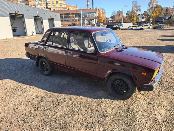 2008 Lada (ВАЗ) 2107, пурпурный, 245000 рублей - вид 4