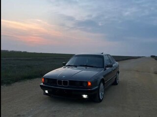1989 BMW 5 серии 520i III (E34), серый, 375000 рублей, вид 2