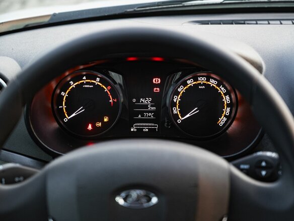 2026 Lada (ВАЗ) Granta I Рестайлинг, белый, 1188000 рублей - вид 15