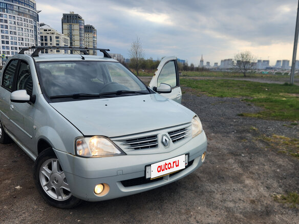 2007 Renault Logan I, серебристый, 420000 рублей