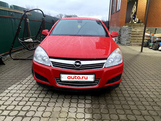 2011 Opel Astra H Рестайлинг, красный, 505000 рублей, вид 2