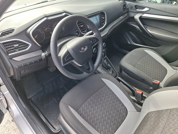 2024 Lada (ВАЗ) Vesta I Рестайлинг (NG), серебристый, 1270000 рублей - вид 8
