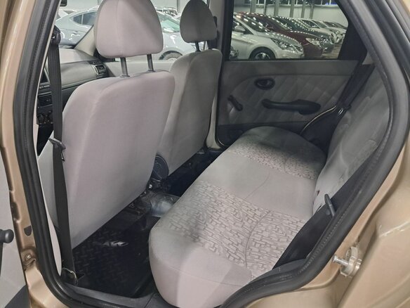 2010 Fiat Albea I Рестайлинг, жёлтый, 355000 рублей - вид 11