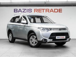 2014 Mitsubishi Outlander III Рестайлинг, серебристый, 1569000 рублей, вид 3
