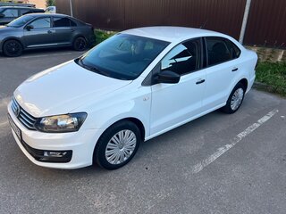 2018 Volkswagen Polo V Рестайлинг, белый, 1270000 рублей, вид 1