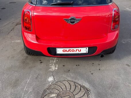 2011 Mini Countryman One I, красный, 950000 рублей, вид 3