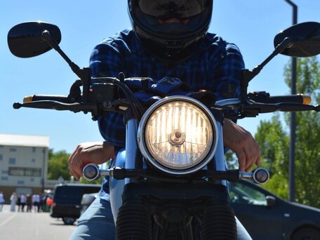 2018 Yamaha XV950 Bolt, синий, 690000 рублей, вид 2