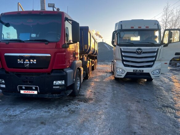 2011 MAN TGS, красный, 3500000 рублей - вид 2