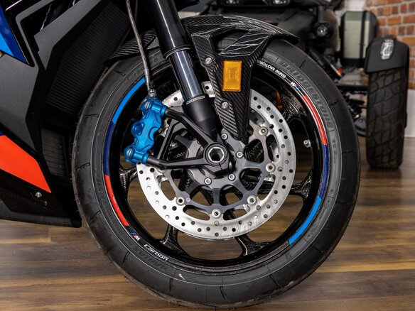 2026 BMW M 1000 R, чёрный, 3590000 рублей - вид 14