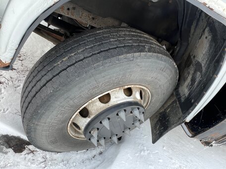 2004 КамАЗ 53215, серебристый, 1600000 рублей, вид 5