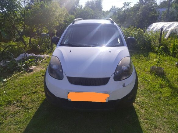 2011 Chery IndiS (S18D) I, белый, 270000 рублей