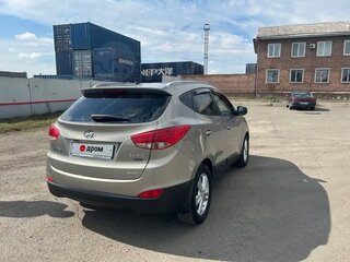 2010 Hyundai ix35 I, серый, 1200000 рублей, вид 4
