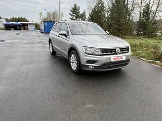 2019 Volkswagen Tiguan II, серый, 2200000 рублей, вид 4