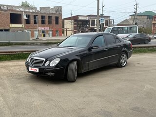 2008 Mercedes-Benz E-Класс 500 III (W211, S211) Рестайлинг, чёрный, 1600000 рублей, вид 1