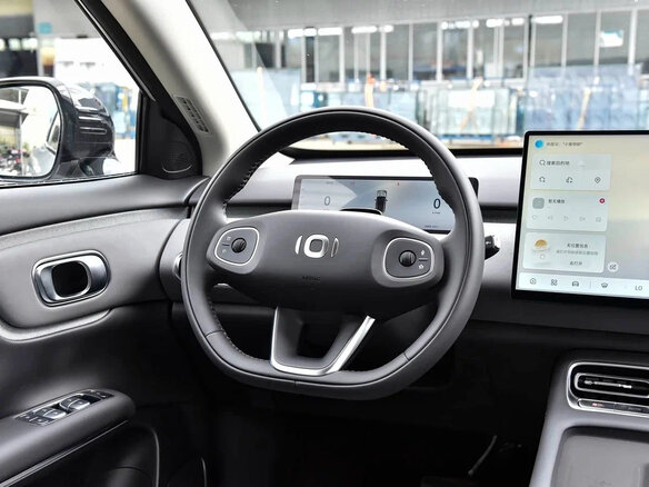2026 Changan Qiyuan Q05 51.9 kWh II, белый, 2100000 рублей - вид 11