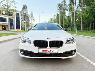 2014 BMW 5 серии 530d xDrive VI (F10/F11/F07) Рестайлинг, белый, 2800000 рублей, вид 5