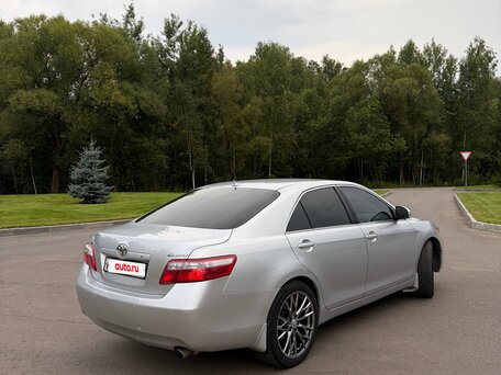 2009 Toyota Camry VI (XV40) Рестайлинг, серебристый, 950000 рублей, вид 4