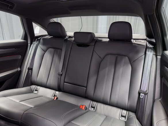2026 Audi A6 VI (C9), серый, 7950000 рублей - вид 14