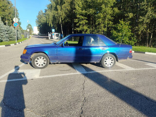1989 Mercedes-Benz W124 200, синий, 280000 рублей, вид 3