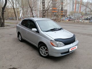 2002 Toyota Platz, серебристый, 270000 рублей, вид 4