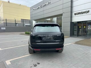 2026 Land Rover Range Rover P530 MHEV Long V, чёрный, 27800000 рублей, вид 3
