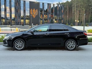 2017 Toyota Camry VII (XV50) Рестайлинг 2, чёрный, 2750000 рублей, вид 5